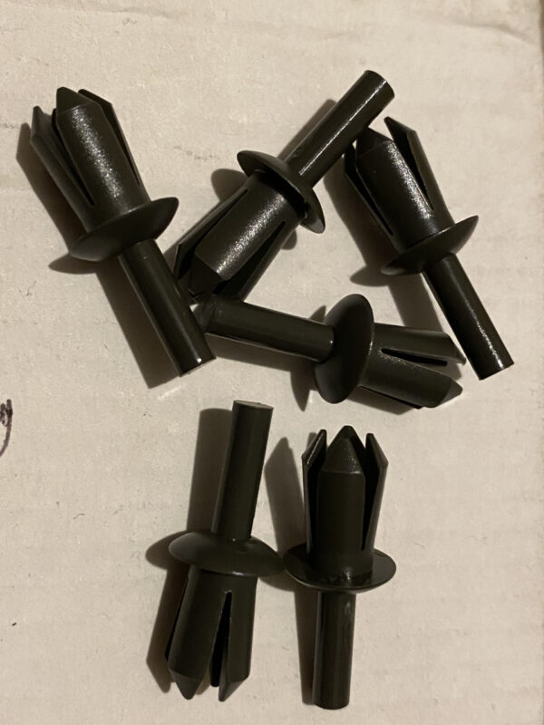 Astra GTE rear grey skirt pins New x6