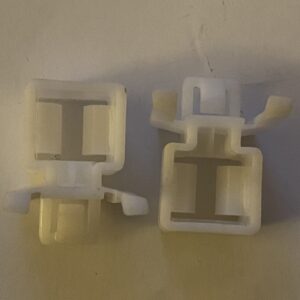 Vauxhall Nova Headlamp Clips 90321482